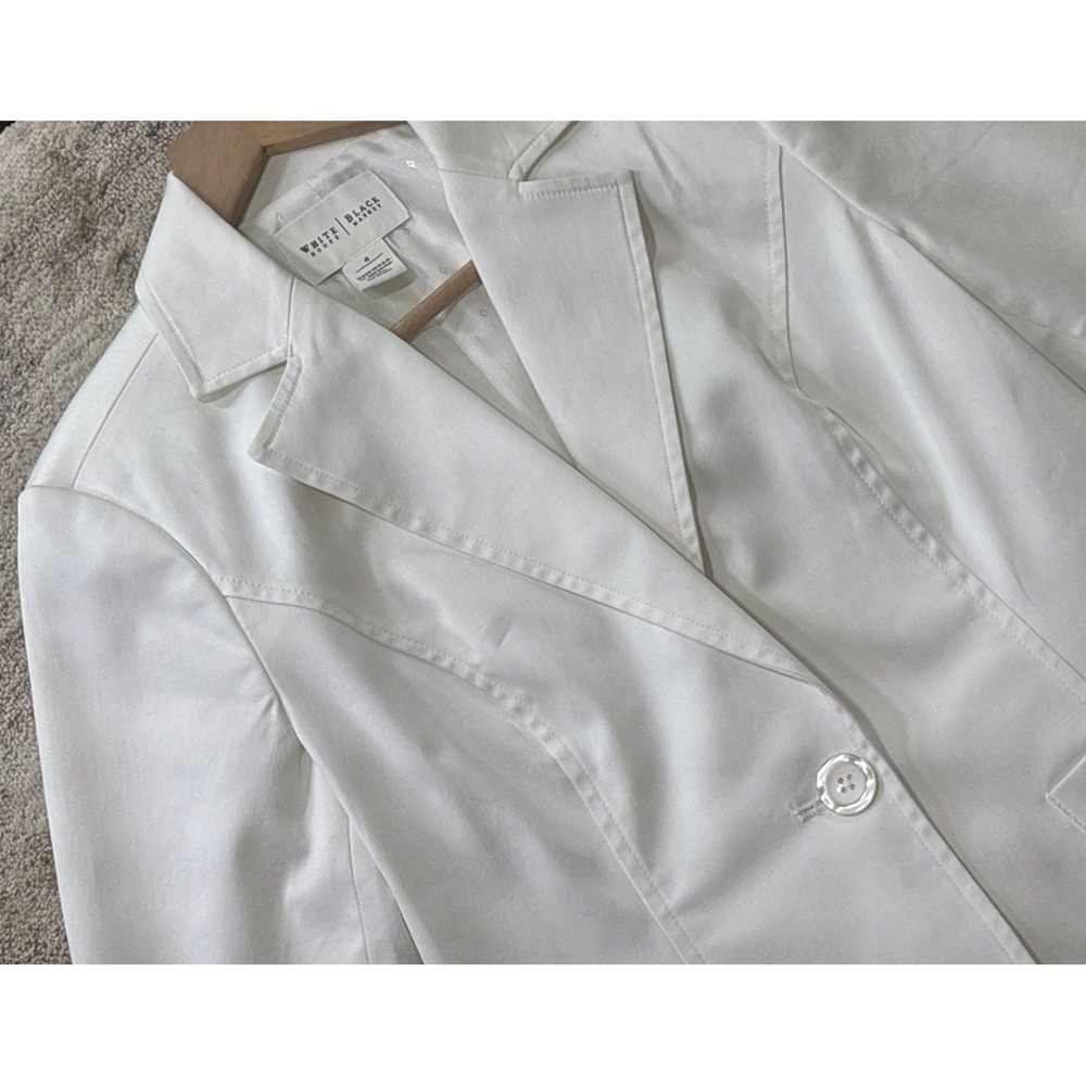 White House Black Market White Blazer Size 4 Corporate Chic Single Button Jacket